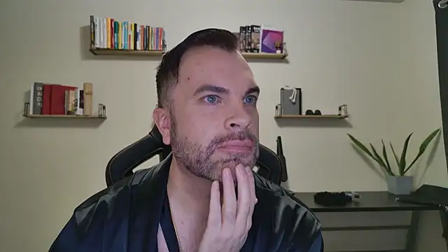 Snapshot of Ty_lerDavid chatting on 02-17-26, 09:32 Ty lerDavid online show from 02-17-26, 09:32