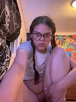 kykyloves online show from 09-15-25, 02:44