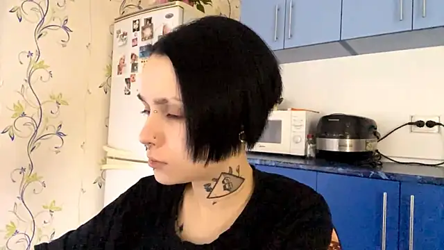 Snapshot of CandaceBlaze chatting on 09-26-25, 08:02 CandaceBlaze online show from 09-26-25, 08:02