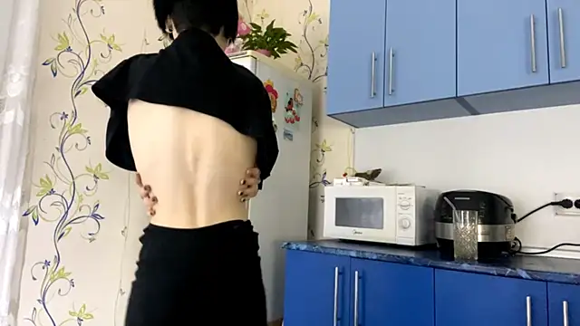 Snapshot of CandaceBlaze chatting on 10-12-25, 09:14 CandaceBlaze online show from 10-12-25, 09:14