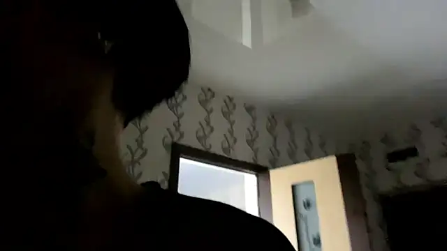 Snapshot of CandaceBlaze chatting on 11-01-25, 08:33 CandaceBlaze online show from 11-01-25, 08:33