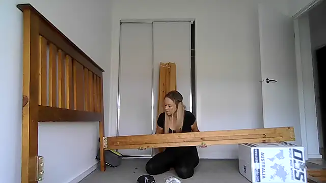 Snapshot of imyourgoodgirl69 chatting on 10-23-25, 01:05 imyourgoodgirl69 online show from 10-23-25, 01:05