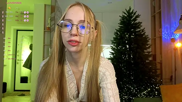 BritaKiss online show from 11-18-25, 02:17