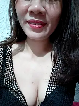 Snapshot of Singlemom69x chatting on 07-10-26, 01:36 Singlemom69x online show from 07-10-26, 01:36