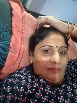 Snapshot of Rakhi99x chatting on 05-11-26, 04:59 Rakhi99x online show from 05-11-26, 04:59