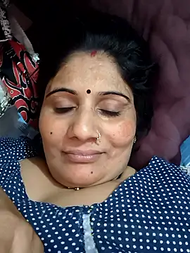 Snapshot of Rakhi99x chatting on 05-29-26, 02:09 Rakhi99x online show from 05-29-26, 02:09