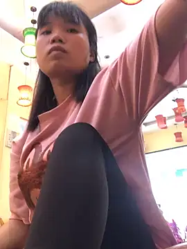 Ngoc-bbi online show from 09-09-25, 08:03