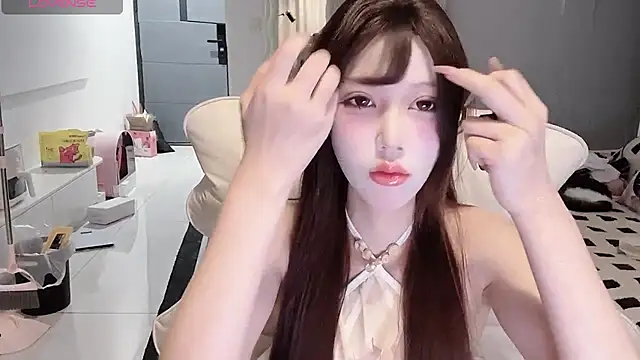 vkvk-VK online show from 10-26-25, 04:02