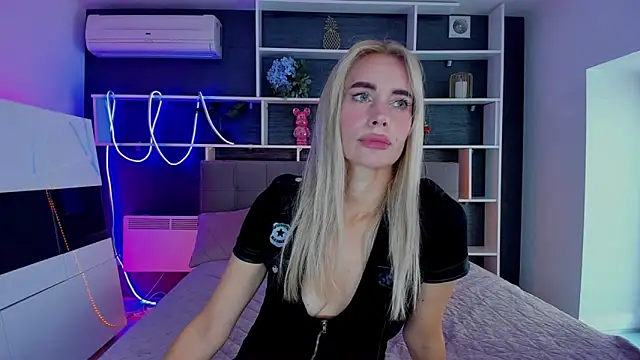 SabrinaSharm online show from 10-14-25, 11:44