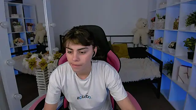 Cocoa Sins online show from 10-27-25, 07:01