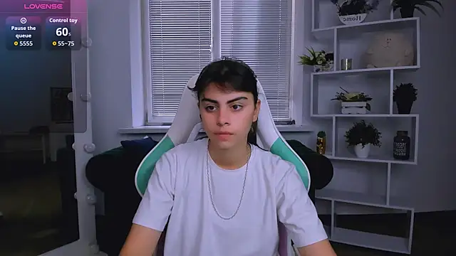 Cocoa Sins online show from 10-30-25, 06:48