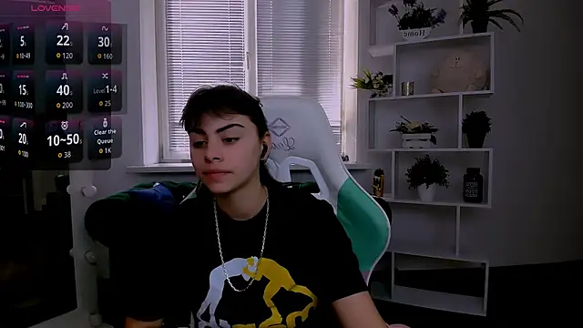 Cocoa Sins online show from 11-04-25, 06:45