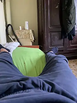 Daniel cornel online show from 09-18-25, 03:36