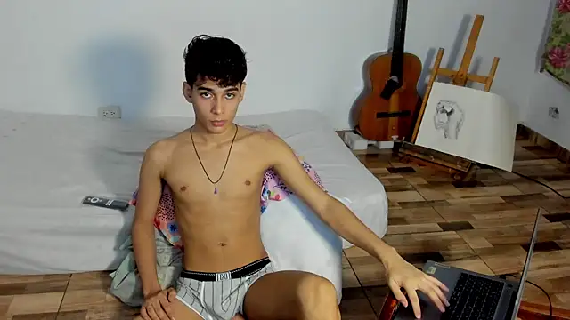 AliottTwink online show from 12-03-25, 01:13