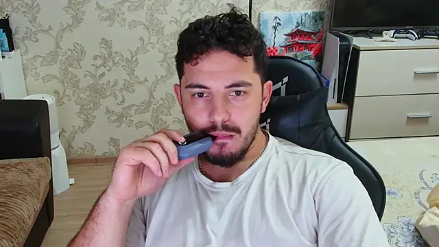 Sam Gladiator online show from 09-24-25, 08:34