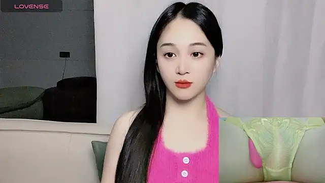 woaiqinqin online show from 11-12-25, 04:07