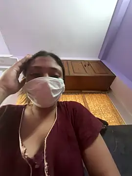 Snapshot of angelofyourworld chatting on 03-18-26, 01:42 angelofyourworld online show from 03-18-26, 01:42