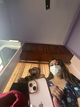 Snapshot of angelofyourworld chatting on 03-27-26, 05:57 angelofyourworld online show from 03-27-26, 05:57