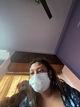 Snapshot of angelofyourworld chatting on 03-29-26, 03:39 angelofyourworld online show from 03-29-26, 03:39