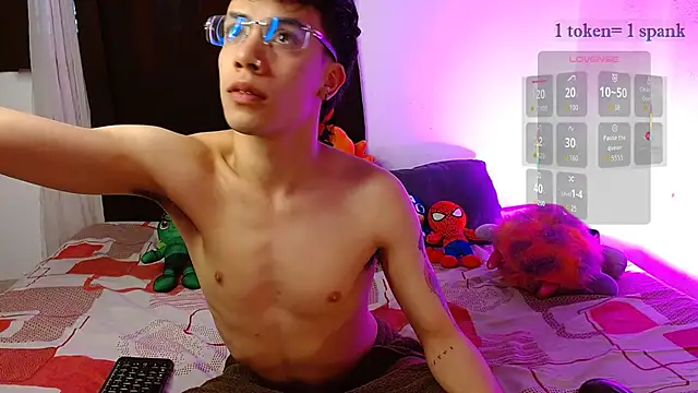 aaronjames1 online show from 12-18-25, 10:38