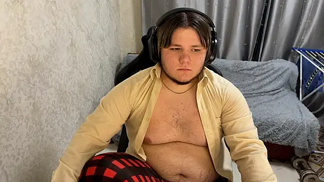 desiredude9 online show from 09-09-25, 06:40