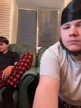 desiredude9 online show from 12-15-25, 10:08