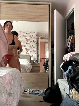 nightingale27 online show from 10-15-25, 09:09