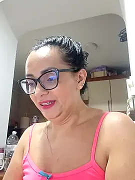 Snapshot of sarita_star chatting on 06-23-26, 03:48 sarita star online show from 06-23-26, 03:48