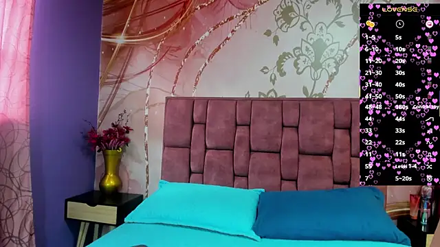 Snapshot of luna_maisonn chatting on 10-01-25, 08:15 luna maisonn online show from 10-01-25, 08:15