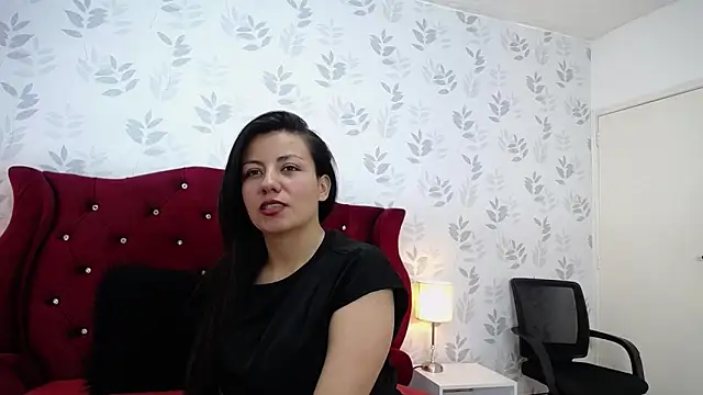 MargarettCooper online show from 10-08-25, 02:04