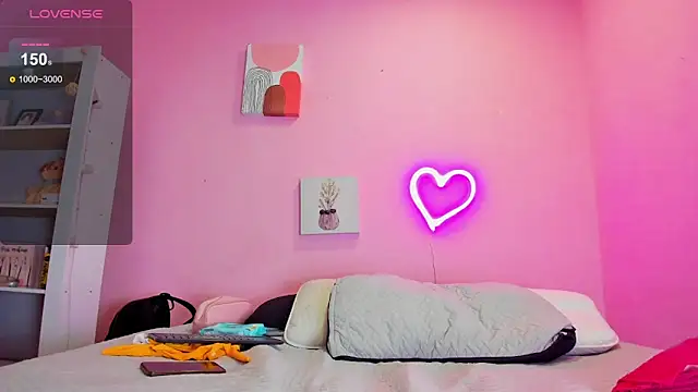 Snapshot of Georgina_Ferri_ chatting on 09-12-25, 05:13 Georgina Ferri online show from 09-12-25, 05:13