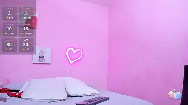 Snapshot of Georgina_Ferri_ chatting on 09-17-25, 05:14 Georgina Ferri online show from 09-17-25, 05:14