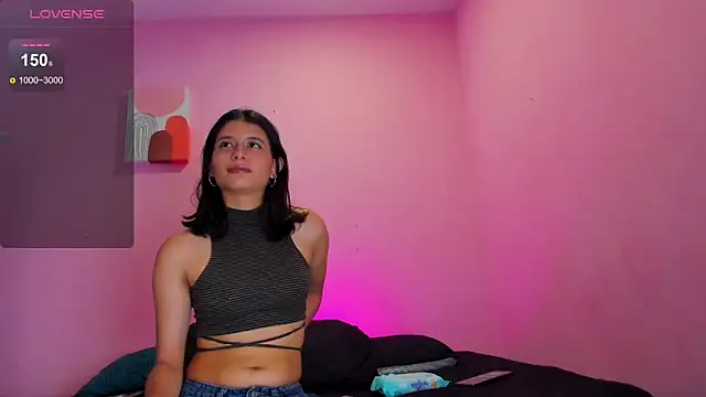 Snapshot of Georgina_Ferri_ chatting on 10-08-25, 05:21 Georgina Ferri online show from 10-08-25, 05:21