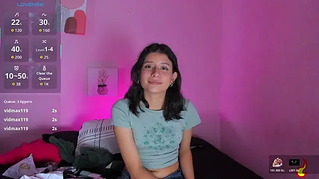 Snapshot of Georgina_Ferri_ chatting on 10-30-25, 05:24 Georgina Ferri online show from 10-30-25, 05:24