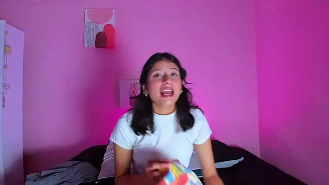 Snapshot of Georgina_Ferri_ chatting on 11-01-25, 05:15 Georgina Ferri online show from 11-01-25, 05:15