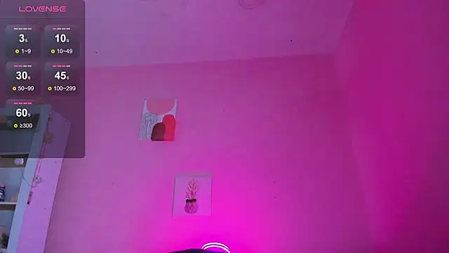 Snapshot of Georgina_Ferri_ chatting on 11-04-25, 05:23 Georgina Ferri online show from 11-04-25, 05:23