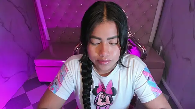 Victoria b  online show from 10-02-25, 07:43