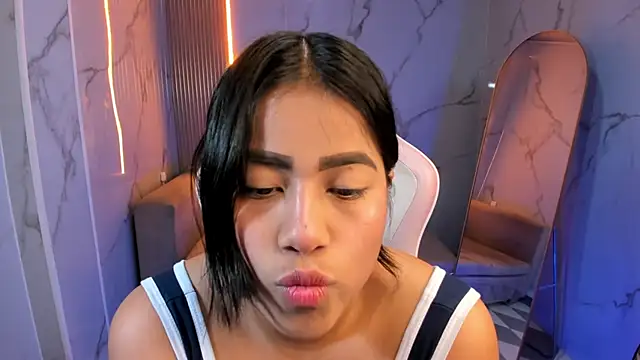 Victoria b  online show from 10-10-25, 08:08