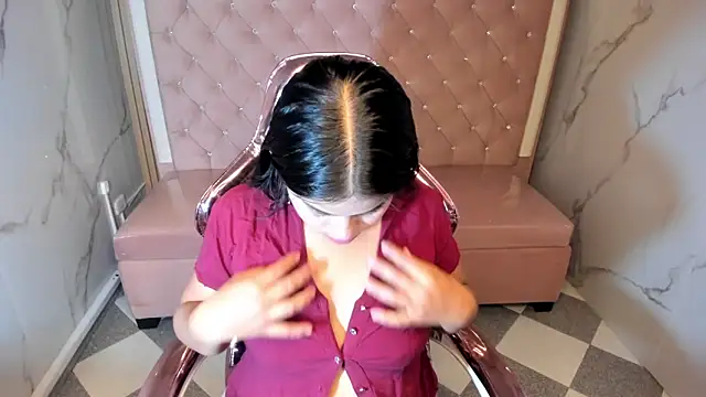 Victoria b  online show from 10-16-25, 07:59