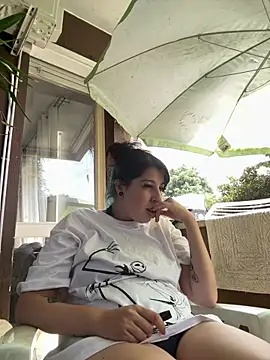 Snapshot of ilaria_miss98 chatting on 06-09-26, 12:39 ilaria miss98 online show from 06-09-26, 12:39