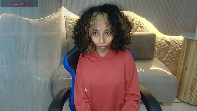 Agnis ink r online show from 11-04-25, 12:48