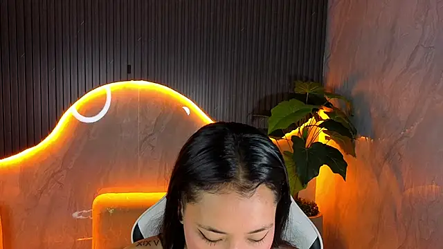 Snapshot of Hollypeyton_Tp chatting on 09-09-25, 08:08 Hollypeyton Tp online show from 09-09-25, 08:08