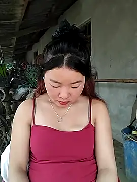 lylylove online show from 07-10-26, 12:15