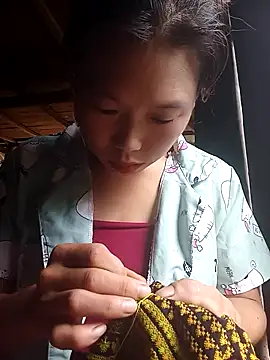 Ngocmi909 online show from 10-08-25, 12:41