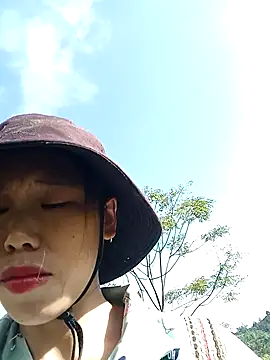 Ngocmi909 online show from 10-09-25, 01:14