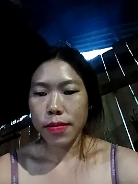 Ngocmi909 online show from 10-19-25, 04:13