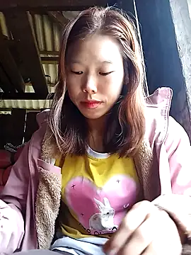 Ngocmi909 online show from 10-24-25, 03:03