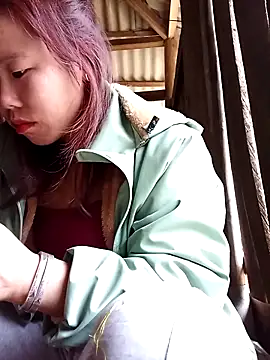 Snapshot of Ngocmi909 chatting on 02-22-26, 12:45 Ngocmi909 online show from 02-22-26, 12:45