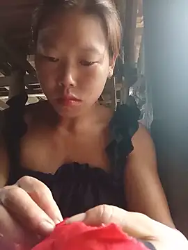 Ngocmi909 online show from 06-16-26, 11:40