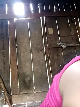 Snapshot of Sa2mh20 chatting on 09-15-25, 12:43 Sa2mh20 online show from 09-15-25, 12:43